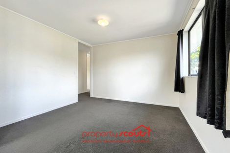 Photo of property in 25 Lilburn Crescent, Massey, Auckland, 0614