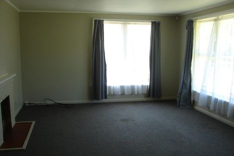 Photo of property in 39 Kenney Crescent, Fairfield, Hamilton, 3214