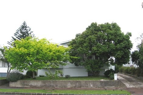 Photo of property in 37 Montrose Street, Point Chevalier, Auckland, 1022