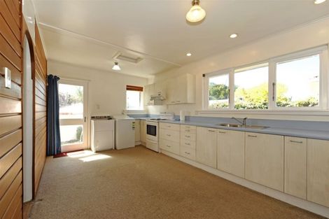 Photo of property in 39 Acacia Avenue, Upper Riccarton, Christchurch, 8041