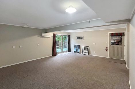 Photo of property in 1a Tui Crescent, Waikanae, 5036