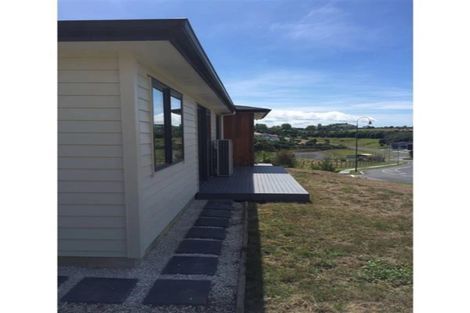 Photo of property in 2 Resolution Drive, Gulf Harbour, Whangaparaoa, 0930