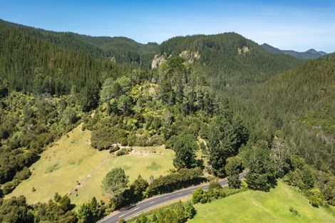 Photo of property in 896a Hikuai Settlement Road, Pauanui, Hikuai, 3579