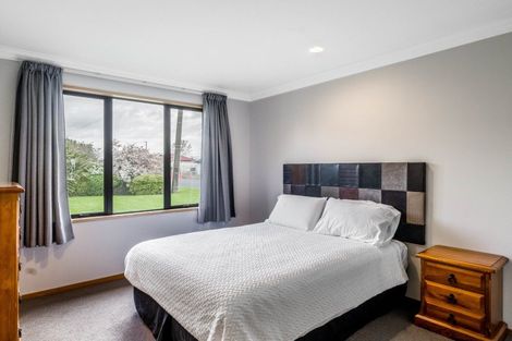 Photo of property in 20 Prince Street, Winton, 9720