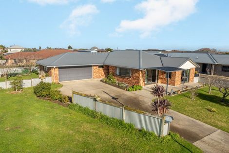 Photo of property in 14 Rata Lane, Paeroa, 3600