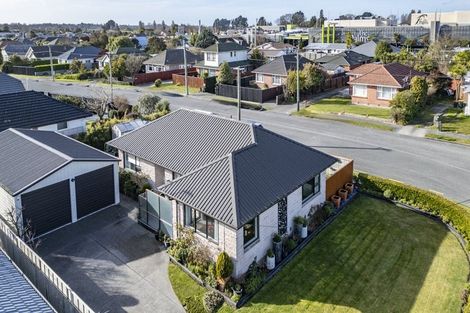 Photo of property in 11 Sabina Street, Shirley, Christchurch, 8013