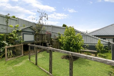 Photo of property in 16 Rosella Drive, Welcome Bay, Tauranga, 3112