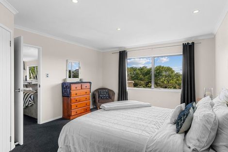 Photo of property in 11 Lupis Way, Kaiwaka, 0573
