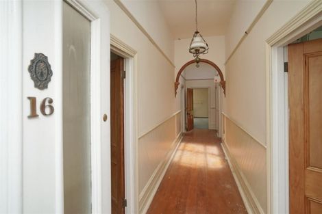 Photo of property in 16 Cunningham Terrace, Lyttelton, 8082