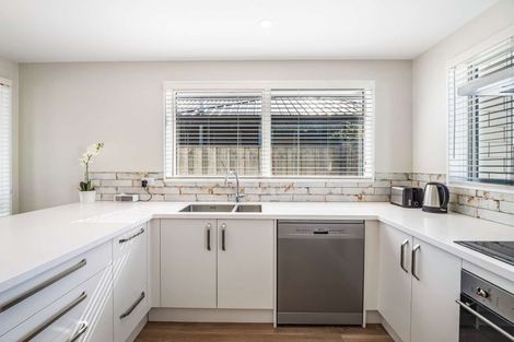 Photo of property in 72 Sunline Avenue, Lincoln, 7608