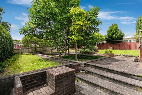 Photo of property in 6 Uppingham Crescent, Hillcrest, Auckland, 0627