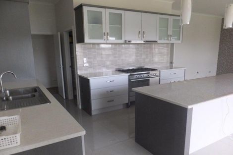 Photo of property in 19 Piwakawaka Court, Rototuna North, Hamilton, 3210