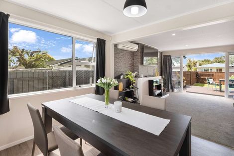 Photo of property in 4 Aspiring Avenue, Milson, Palmerston North, 4414