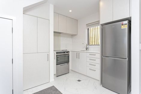 Photo of property in 6/22 Denver Avenue, Sunnyvale, Auckland, 0612