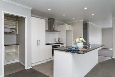 Photo of property in 304 Tauhara Ridge Drive, Richmond Heights, Taupo, 3330