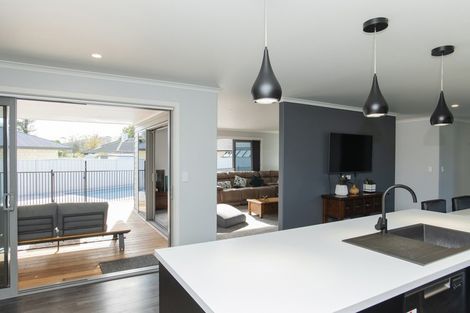 Photo of property in 15 Sterling Park, Lytton West, Gisborne, 4010