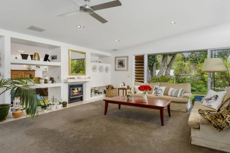 Photo of property in 3 Point Wells Road, Point Wells, Warkworth, 0986