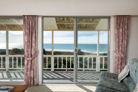 Photo of property in 265 Papamoa Beach Road, Papamoa Beach, Papamoa, 3118