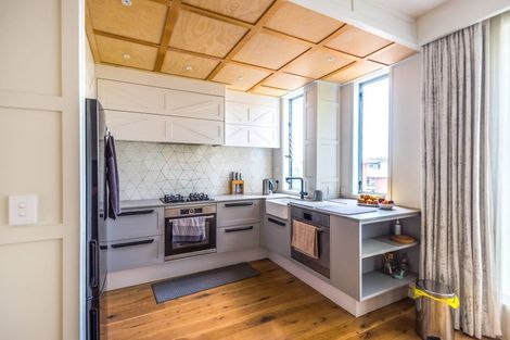 Photo of property in 6k Carlton Gore Road, Grafton, Auckland, 1023