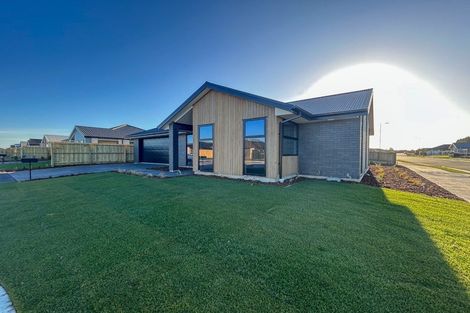 Photo of property in 2 Accadia Drive, Rolleston, 7614