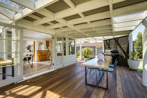 Photo of property in 23 Petane Road, Bay View, Napier, 4104