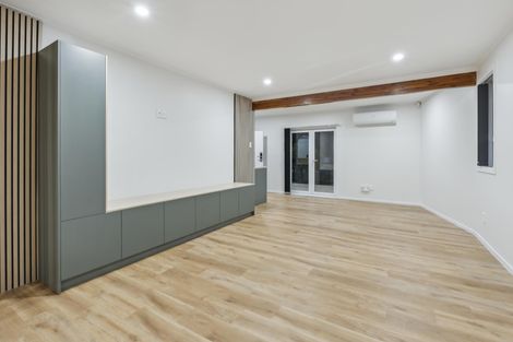 Photo of property in 27 Cornwall Road, Papatoetoe, Auckland, 2025