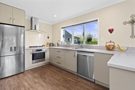 Photo of property in 268 Thornton Road, Cambridge, 3496