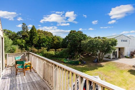 Photo of property in 42 Cheviot Street, Mangawhai Heads, Mangawhai, 0505
