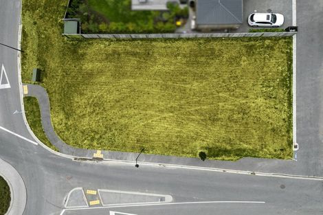 Photo of property in 1 Betty Roberts Lane, Cracroft, Christchurch, 8022