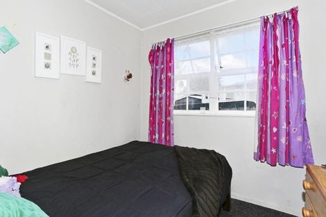 Photo of property in 27 Fairdale Avenue, Red Hill, Papakura, 2110