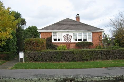 Photo of property in 6 Boyne Avenue, Northcote, Christchurch, 8052