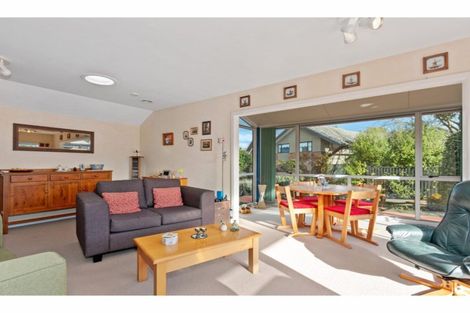 Photo of property in 132b Warren Crescent, Hillmorton, Christchurch, 8025