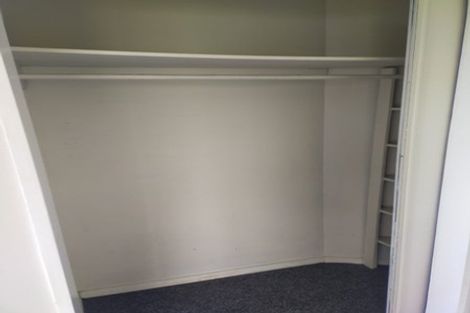 Photo of property in 3 Gaff Place, Whitby, Porirua, 5024