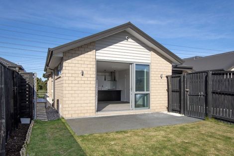 Photo of property in 15 Charente Way, Yaldhurst, Christchurch, 8042