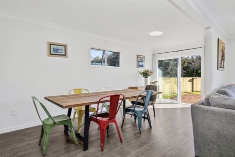 Photo of property in 221 Matai Road, Raumati Beach, Paraparaumu, 5032