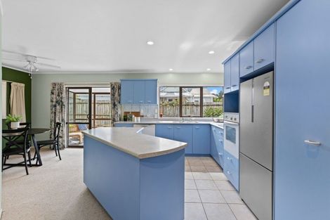 Photo of property in 8a Deveron Street, Regent, Whangarei, 0112