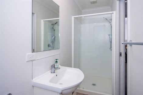 Photo of property in 12 Crescent Court, Melville, Hamilton, 3206