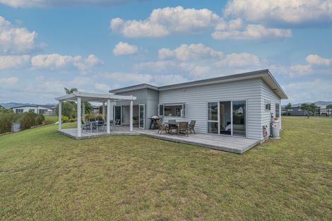 Photo of property in 113 Harbour Drive, Matarangi, Whitianga, 3592