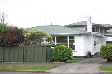 Photo of property in 8 Limbrick Street, Terrace End, Palmerston North, 4410