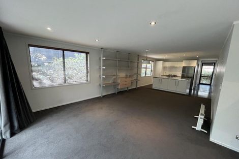 Photo of property in 9a-e Moulton Street, Moturoa, New Plymouth, 4310