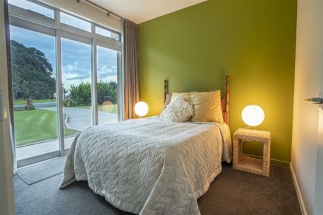 Photo of property in 231 Rockell Road, Whananaki, Hikurangi, 0181