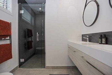 Photo of property in 121a Bellevue Road, Brookfield, Tauranga, 3110