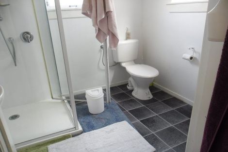 Photo of property in 2 Chaucer Road, Hospital Hill, Napier, 4110