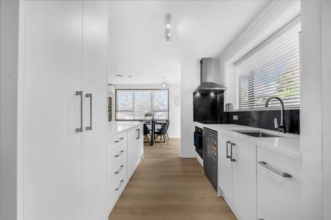 Photo of property in 1/52 Butterworth Drive, Glendene, Auckland, 0602