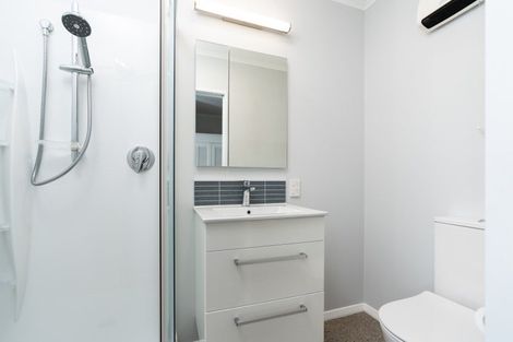 Photo of property in 8 Lethenty Way, Karori, Wellington, 6012