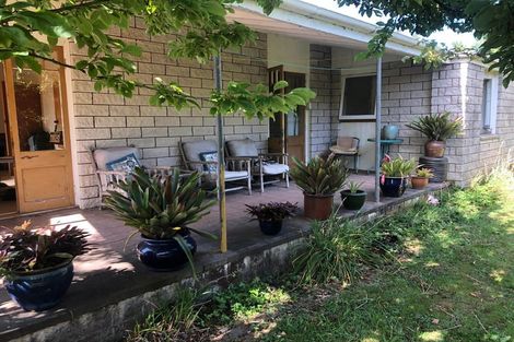 Photo of property in 227 Bridge Street, Bulls, 4818