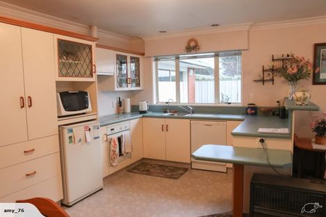 Photo of property in 11 Kakapo Street, Waikiwi, Invercargill, 9810