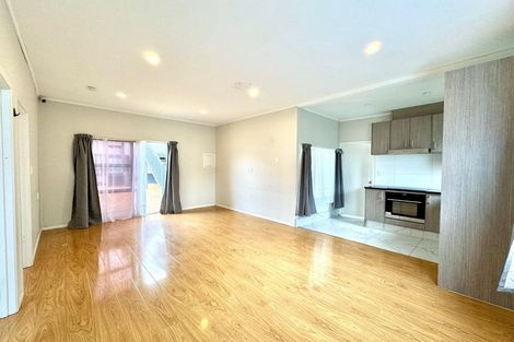 Photo of property in 38 Buller Crescent, Manurewa, Auckland, 2102