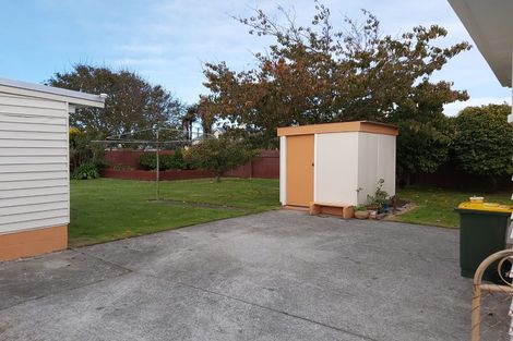 Photo of property in 6 Murray Avenue, Hawera, 4610