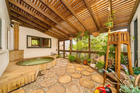 Photo of property in 16 Tapestry Grove, Silverstream, Upper Hutt, 5019